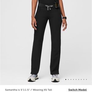 Brand new, with tags, FIGS size M, Kade Cargo Pants, Black